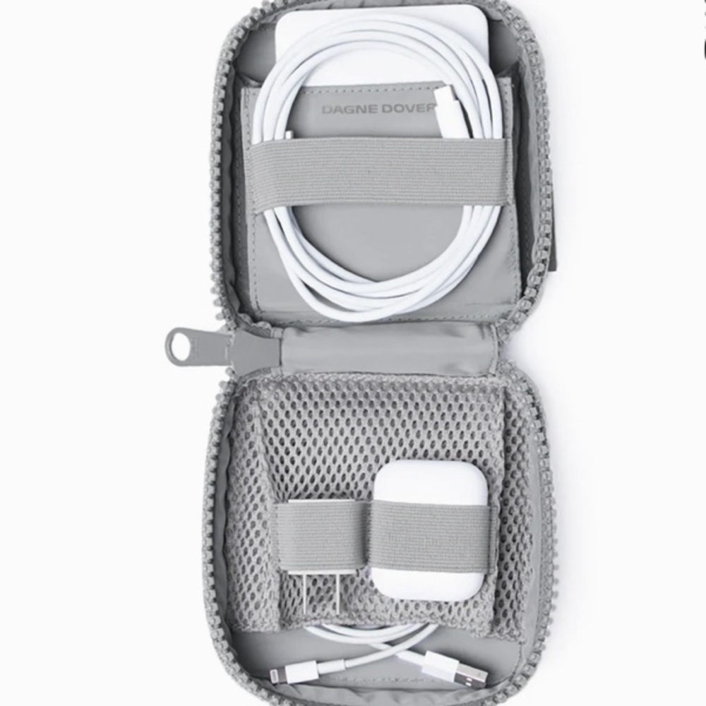 New Dagne Dover Small Arlo Tech Organizer